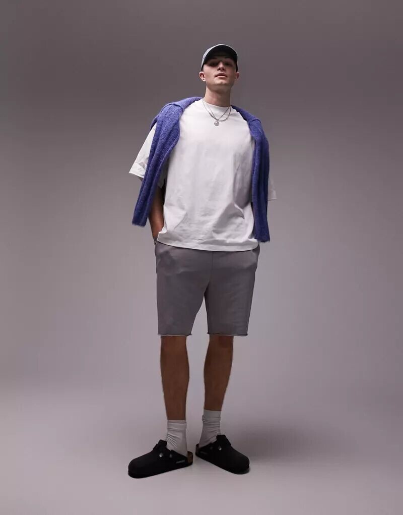 

Белая футболка Topman очень объемного кроя