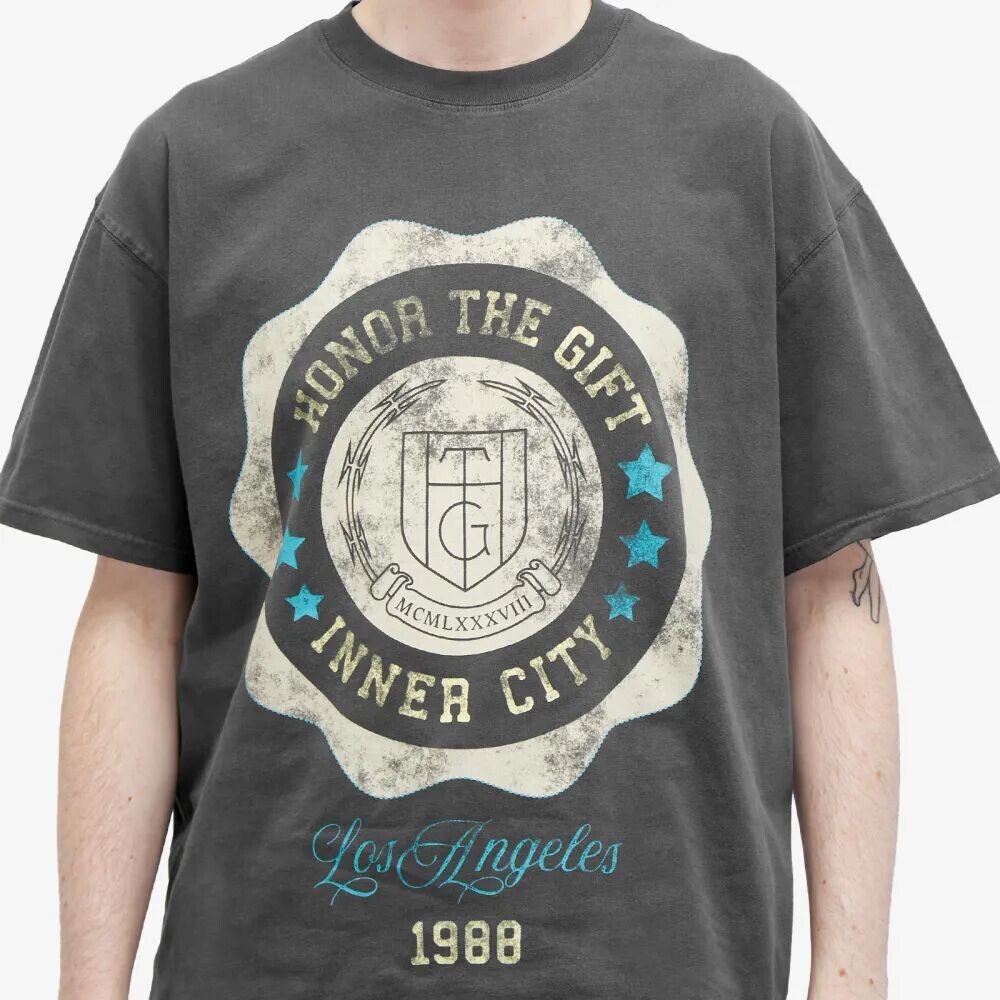 

Honor the Gift Футболка с логотипом Seal, черный