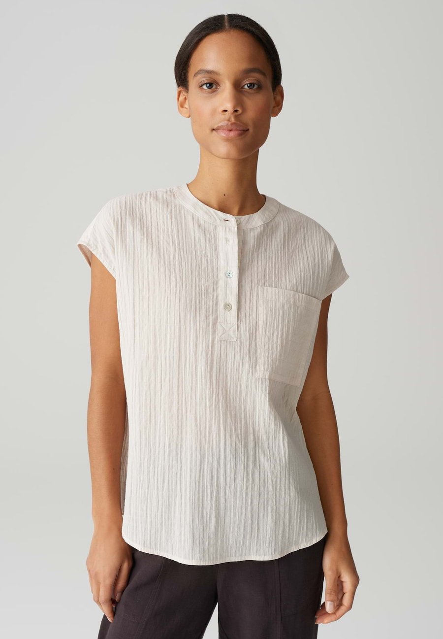 

Блуза OPUS LOOSE FIT CRASH LOCKERE PASSFORM RUNDHALSAUSSCHNITT, Natural Glaze/Beige