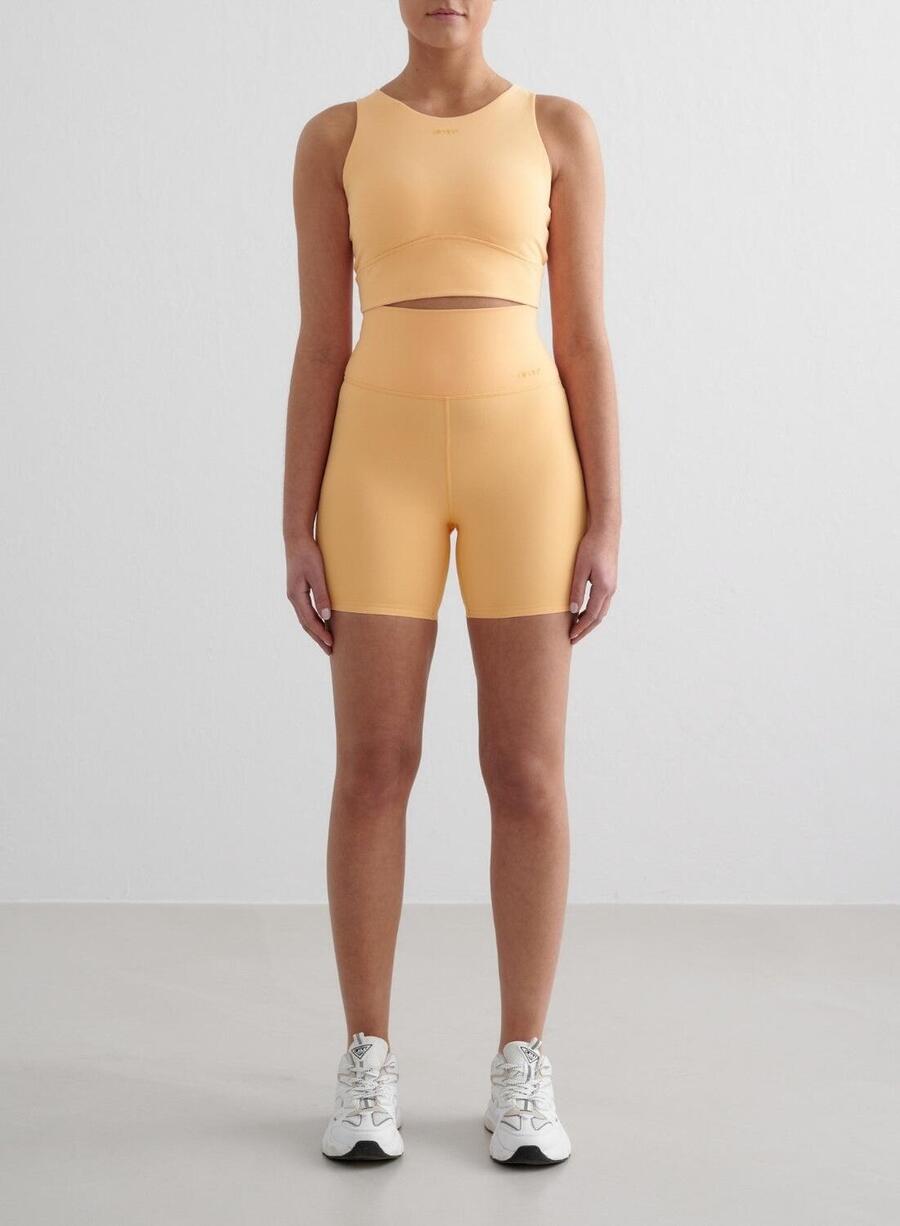 

AIM'N Женские шорты для пилатеса миди, влагоотводящие, светло-оранжевые