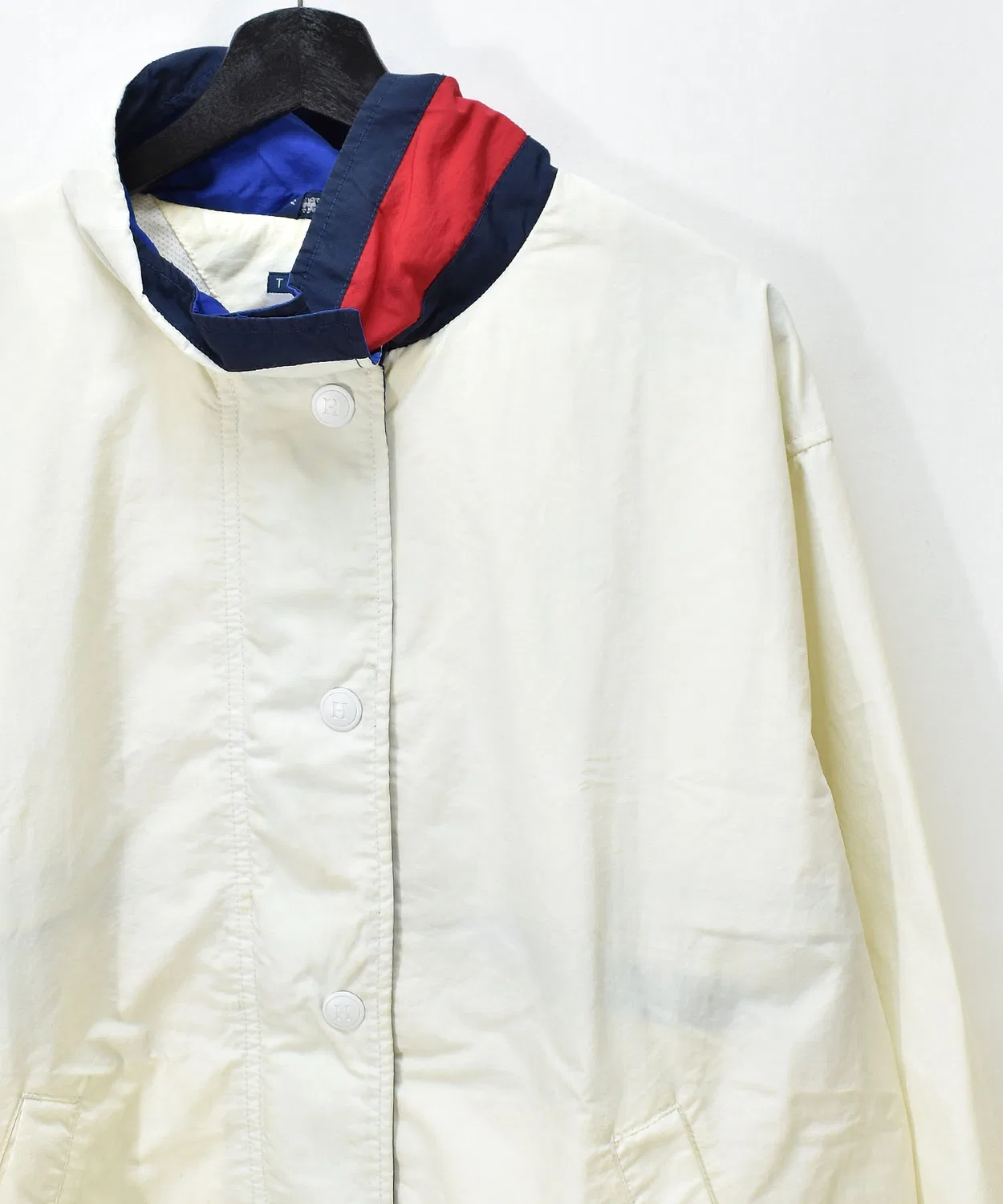 Винтажная куртка Tommy Hilfiger нейлоновая белая — фото 3