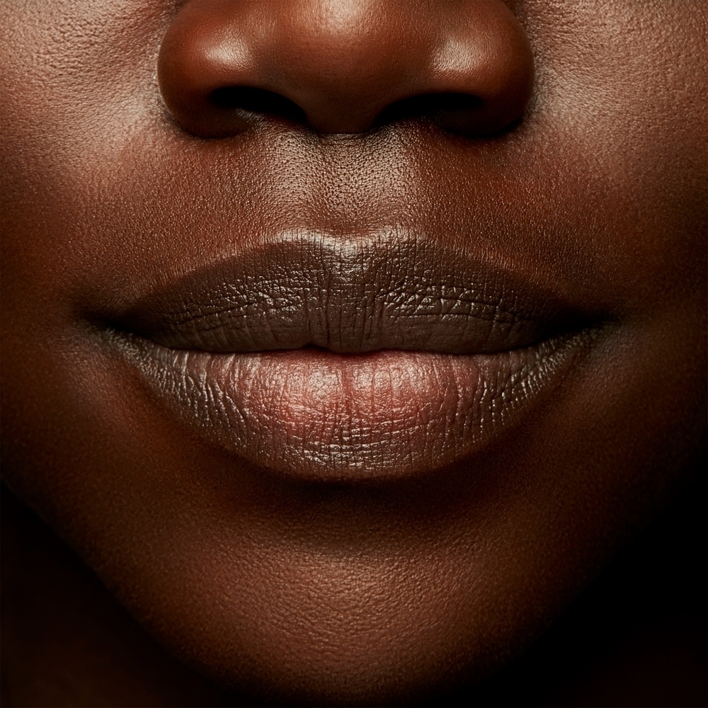 Подготавливаем губы к макияжу + подготавливаем их к нанесению основы Mac Cosmetics, 1,7 гр — фото 3