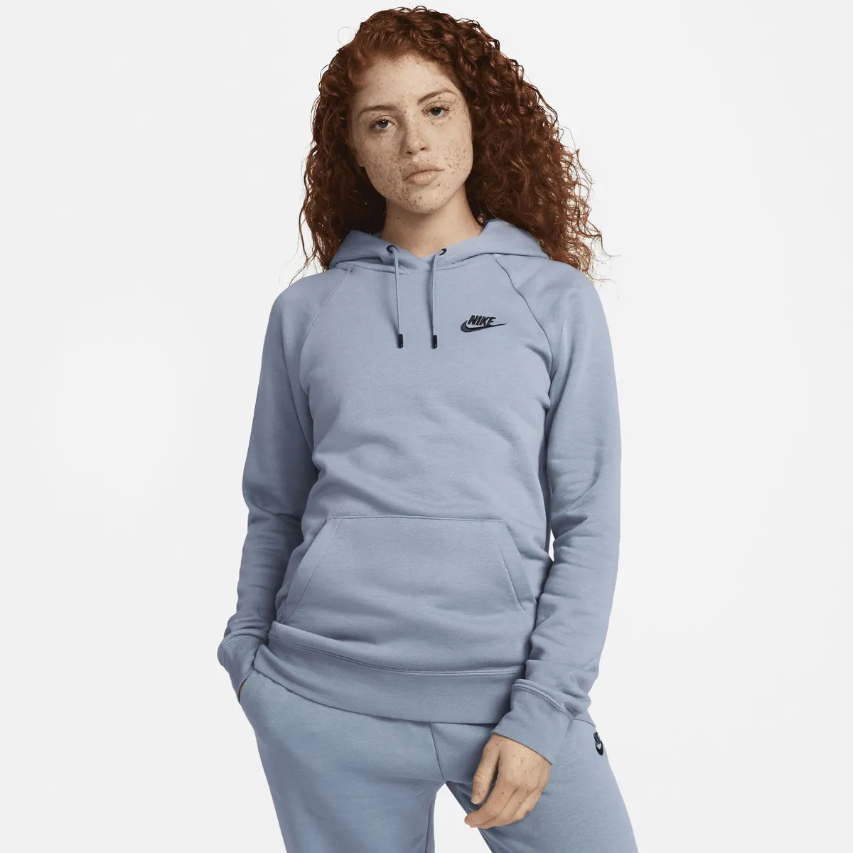 

Толстовка с капюшоном Nike Sportswear "W NSW ESSNTL FLC PO HOODIE", черный