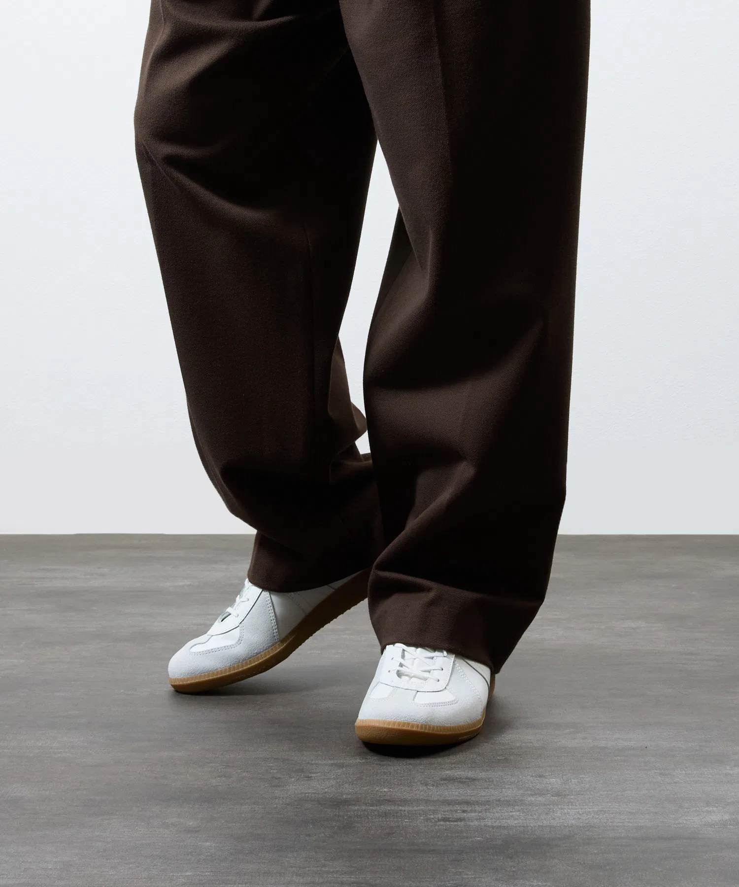 Унисекс кроссовки GERMAN TRAINER ORIGINAL из натуральной кожи, тёмно-белые — фото 2