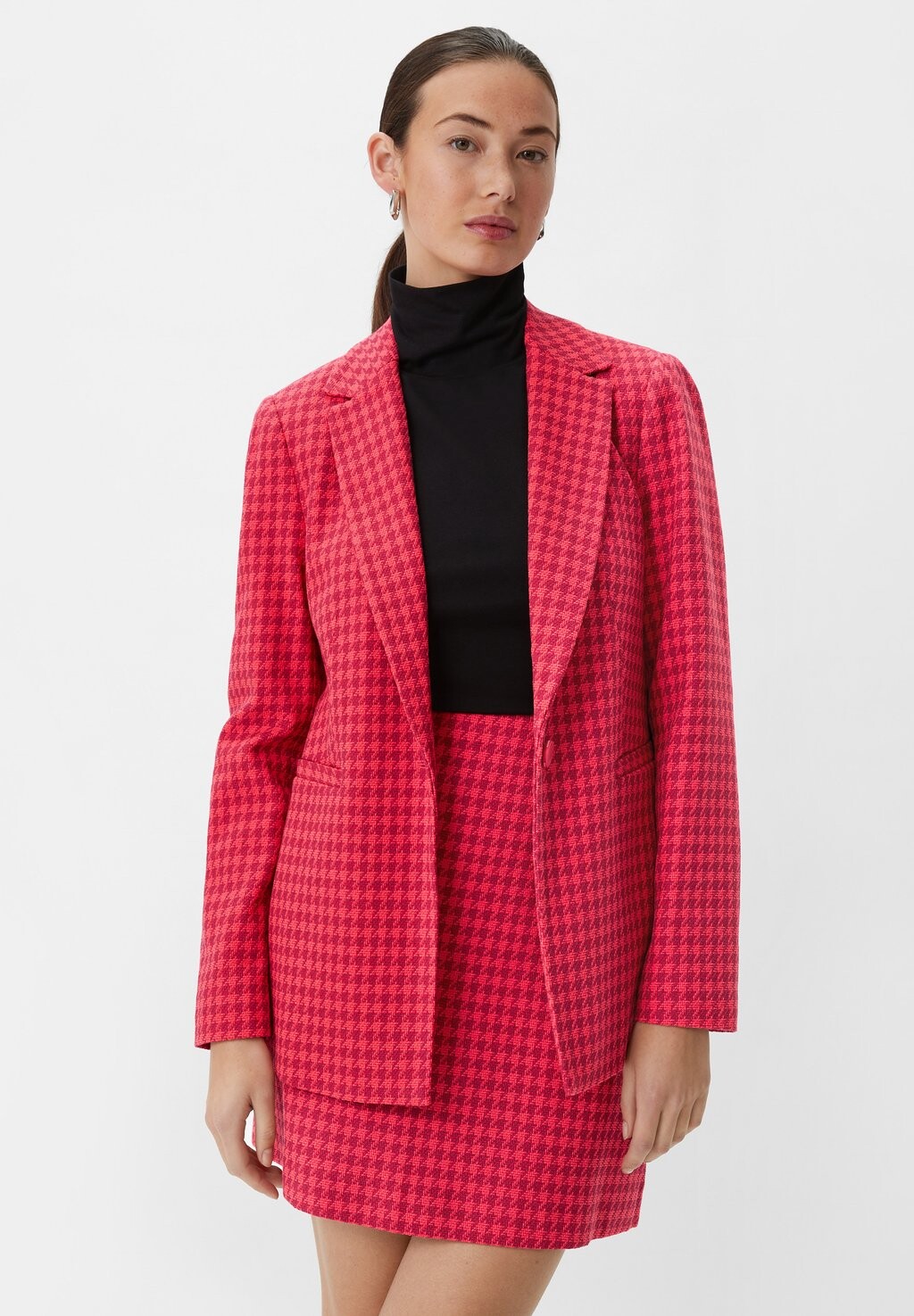 

Блейзер DOBBY MIT HAHNENTRITT-MUSTER comma casual identity, цвет fuchsia