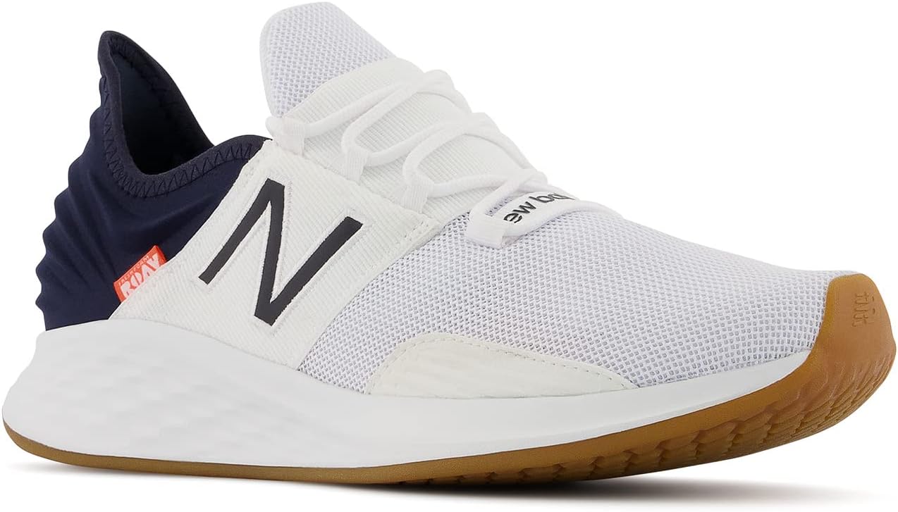 Кроссовки для бега New Balance Men's Fresh Foam Roav V1, белый — фото 2