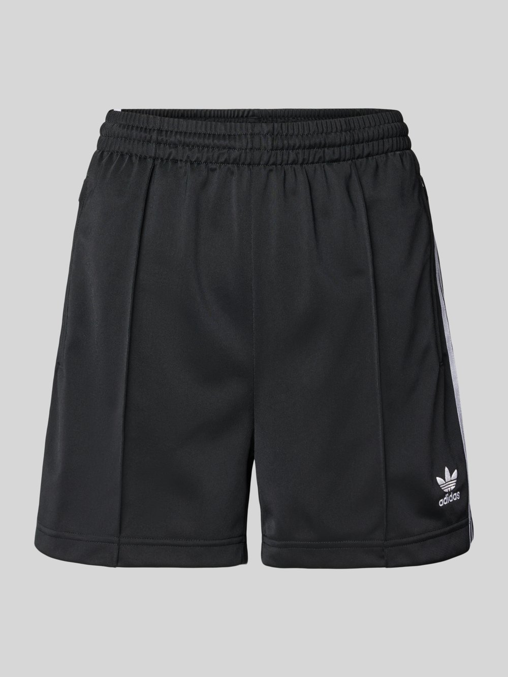 

Шорты с пришитыми этикетками модель 'FIREBIRD' adidas Originals, черный