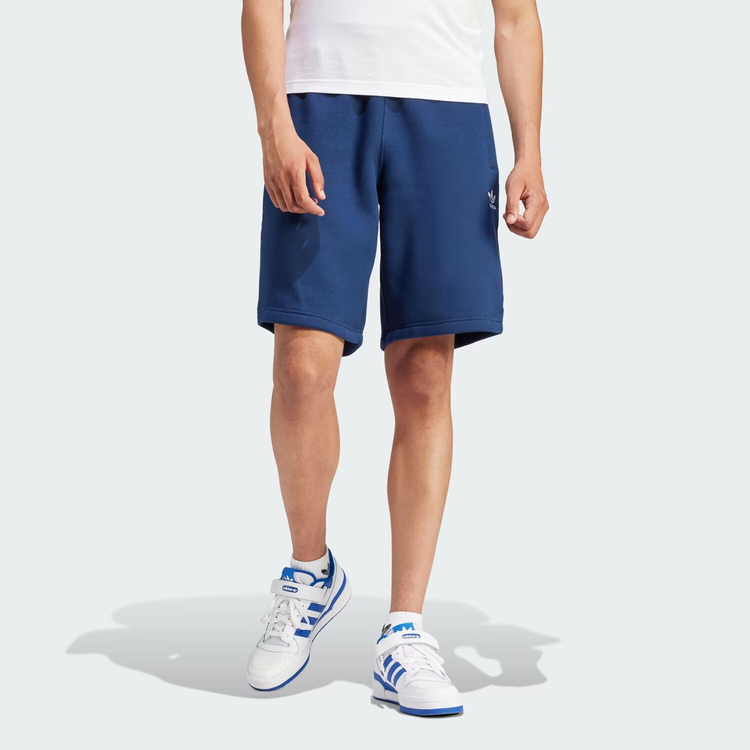 

Шорты Trefoil Essentials Adidas, цвет Night Indigo