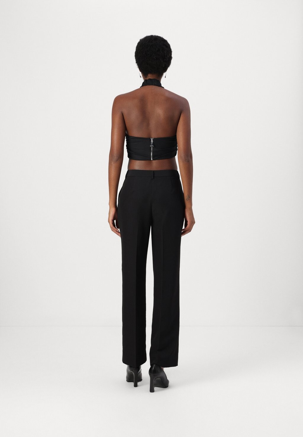 

Брюки RUBYSUS ELEZA PANTS Bruuns Bazaar, черный