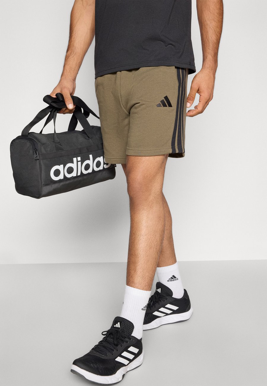 Спортивные шорты Adidas Sportswear Sports shorts, Olive Strata/Black/Olive — фото 4