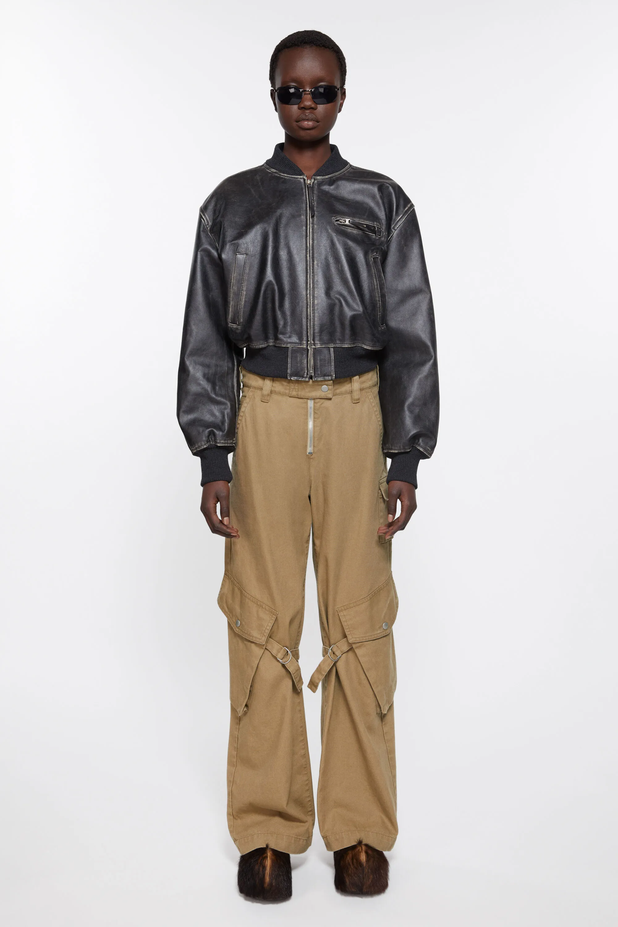 

Брюки-карго Acne Studios, Cold beige