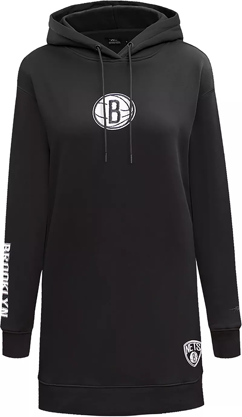 

Черное женское платье с капюшоном Pro Standard Brooklyn Nets