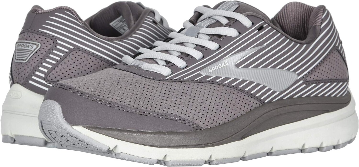 

Кроссовки Addiction Walker Suede Brooks, цвет Shark/Alloy/Oyster