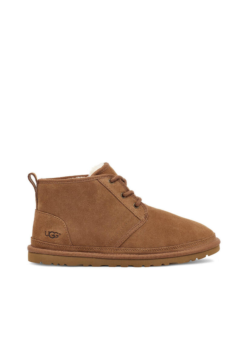 

Замшевые ботинки чукка Neumel. Бренд УГГ Ugg, коричневый