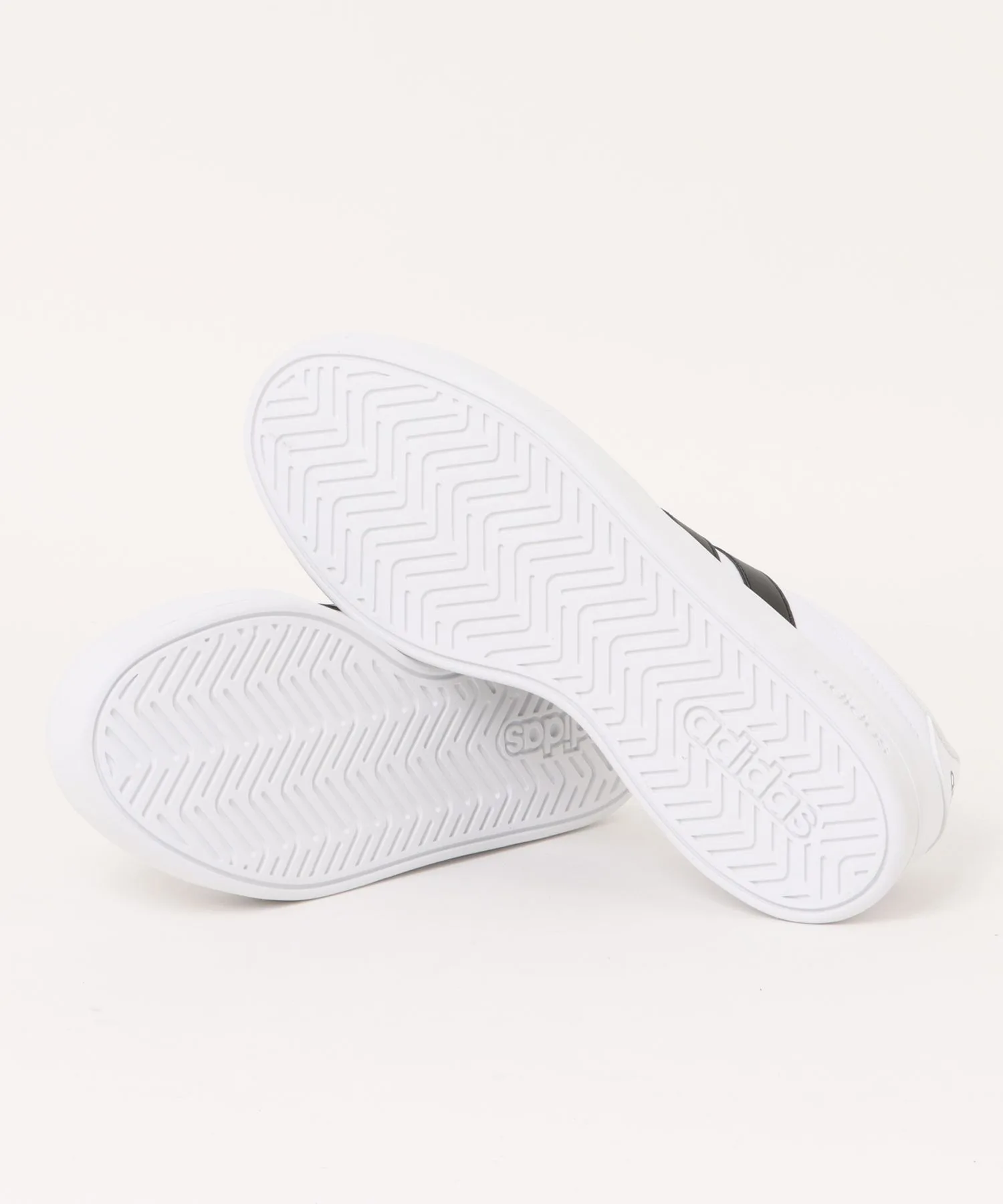 Мужские кроссовки из синтетической кожи Grand Court Base 3.0 adidas бело-черные — фото 3