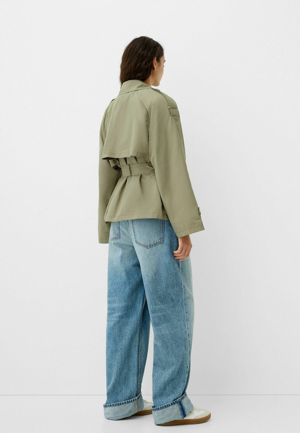 

Блейзер Bershka, хаки
