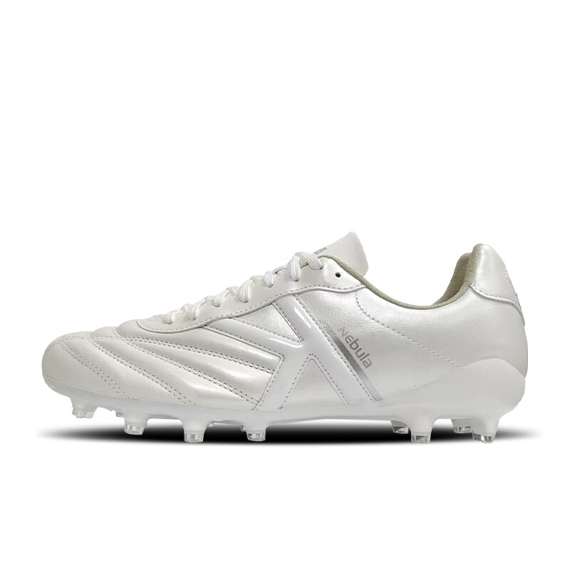 Детские футбольные бутсы серии Nebula GS Low-top Kelme, белый/черный — фото 2