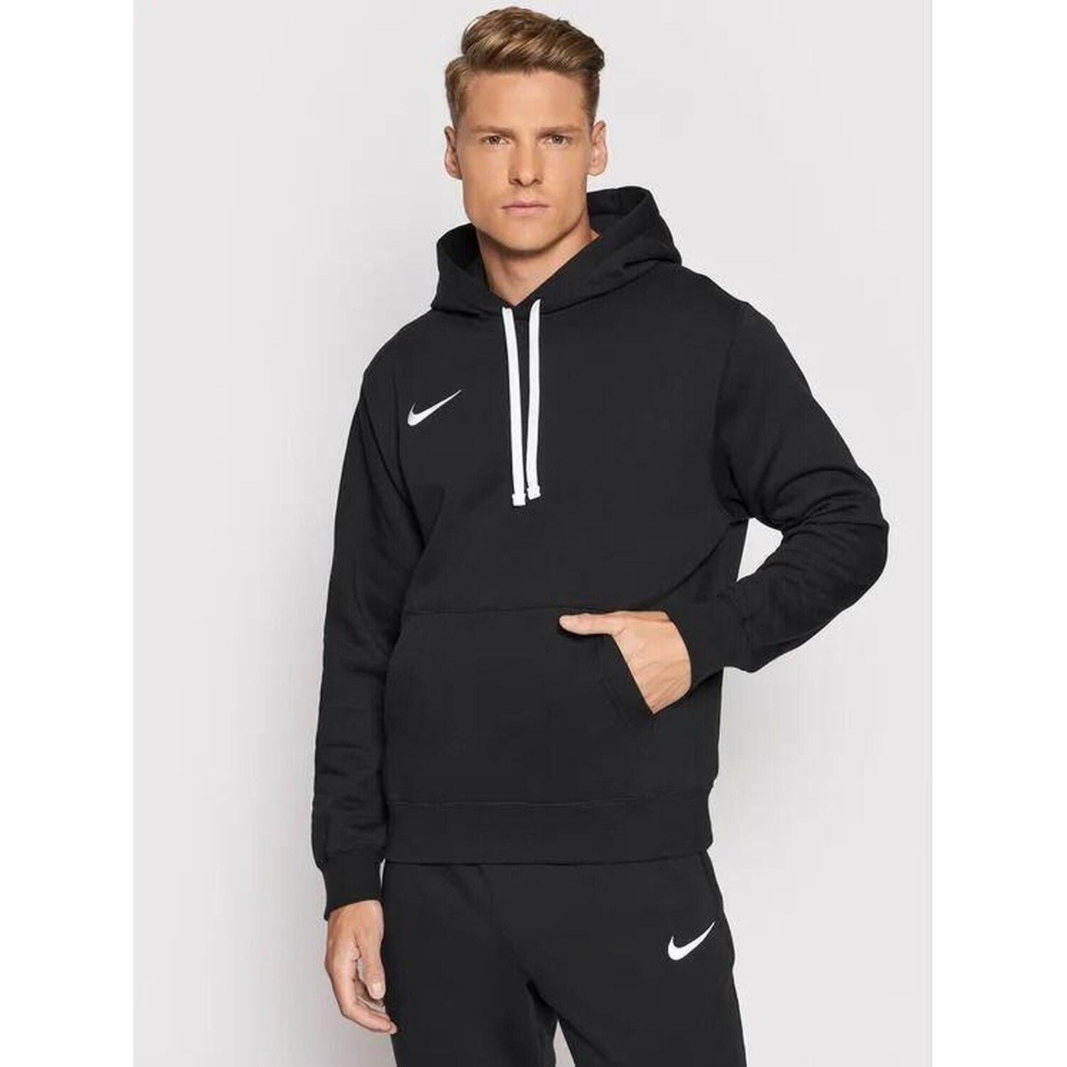 

Спортивная толстовка Nike, черный/белый