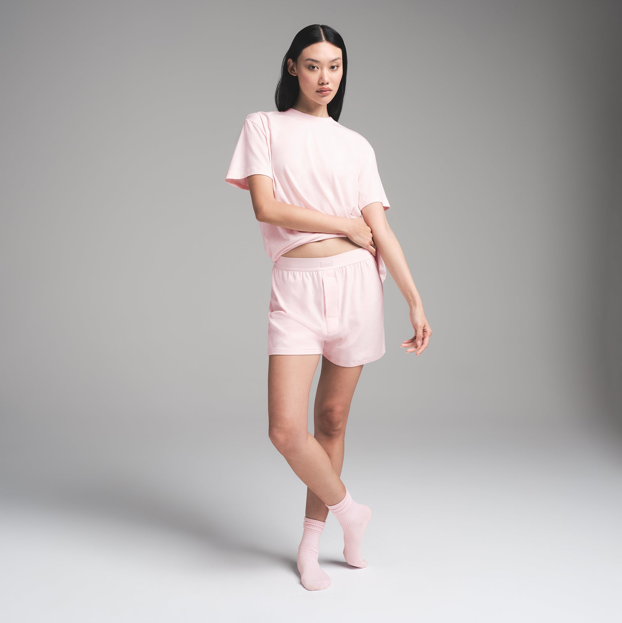 

Свободные боксеры SKIMS, цвет barely pink