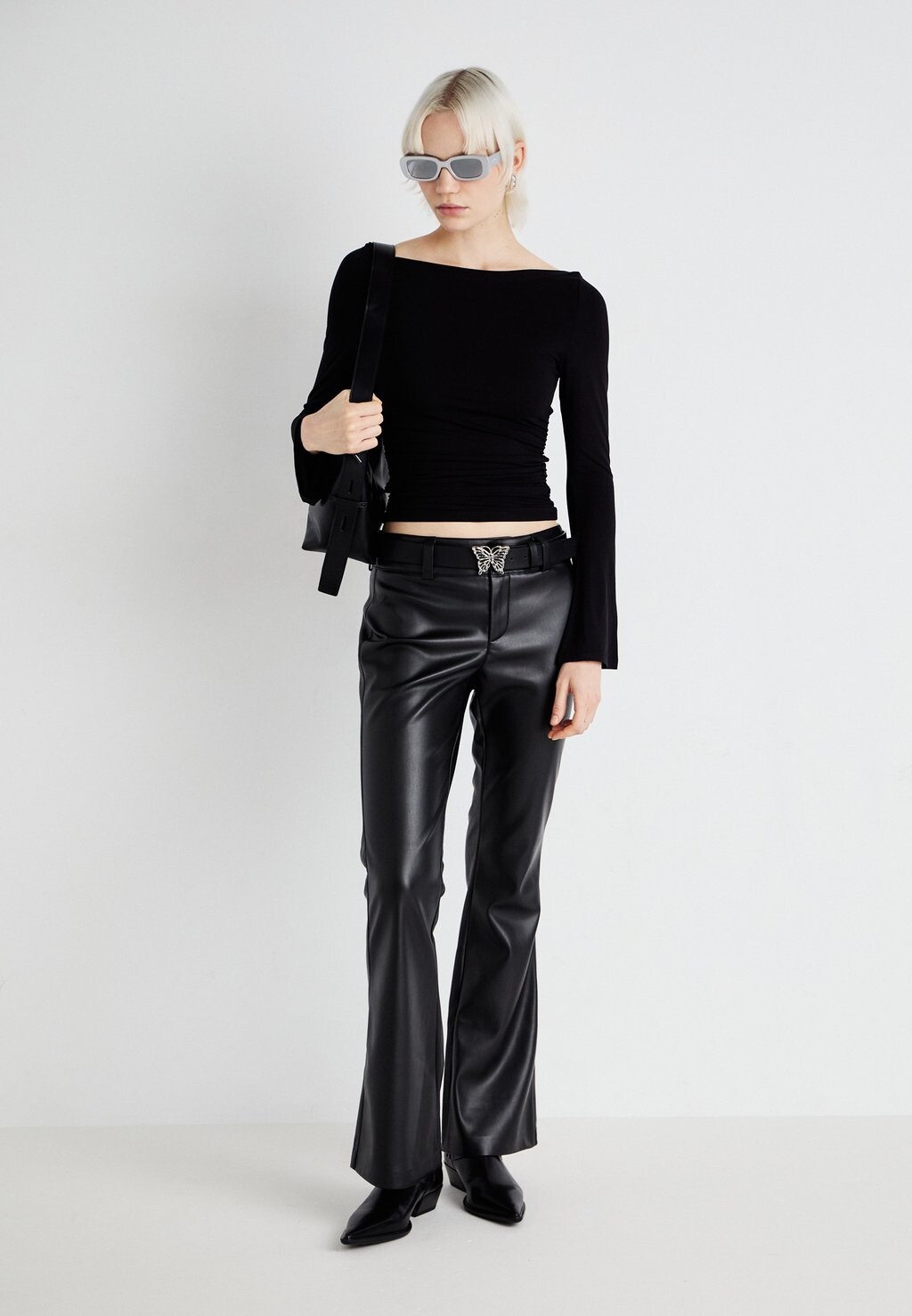 

Брюки MINI TROUSERS Gina Tricot, черный