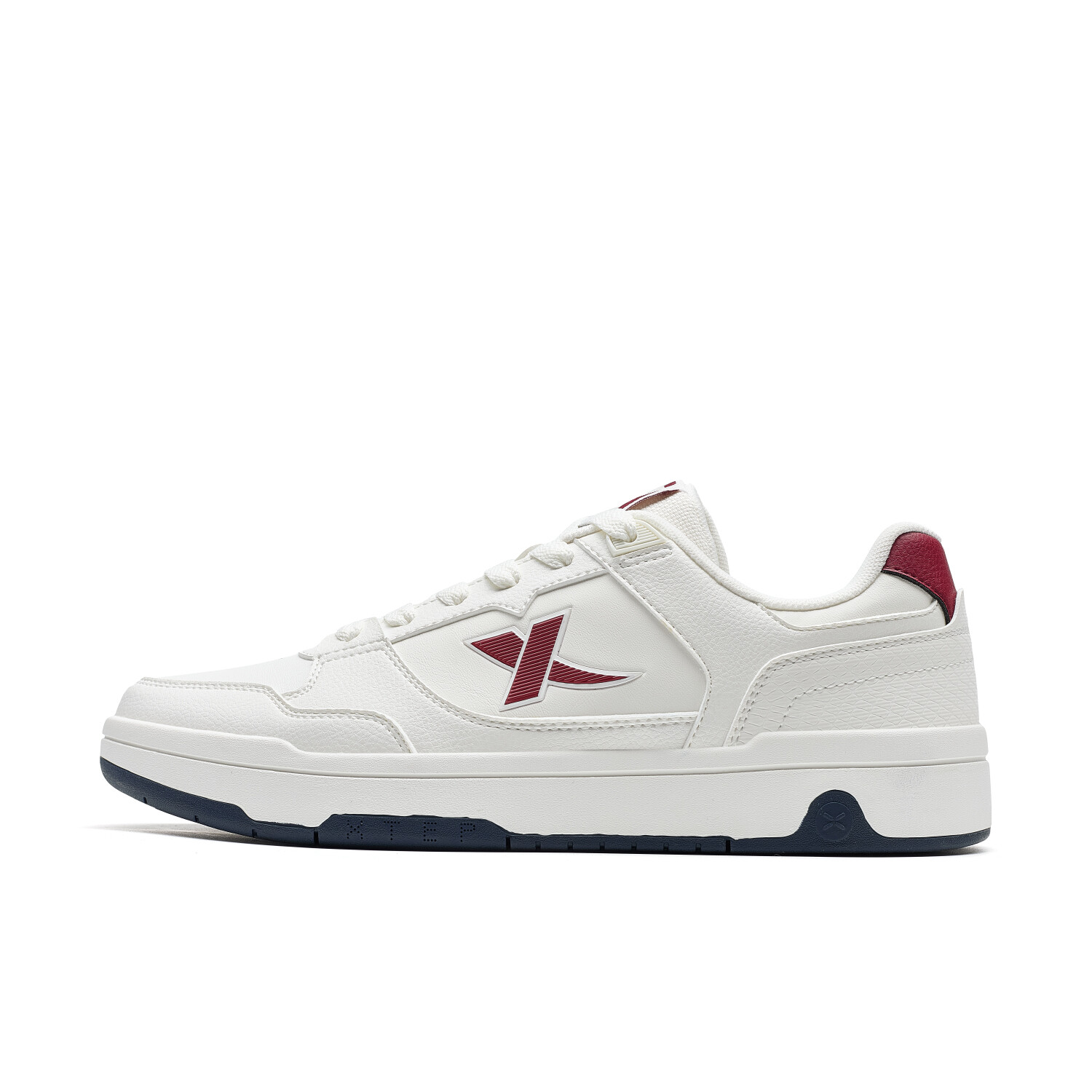 

Кроссовки XTEP Skateboarding Shoes Men Low-top Sail White/dark Jujube Red, белый