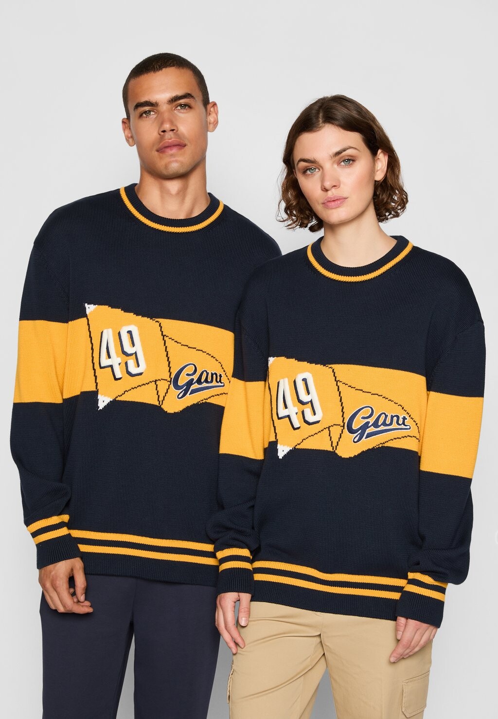 

Джемпер EXCLUSIVE HERITAGE 2.0 STRIPE GRAPHIC C-NECK GANT, темно-синий
