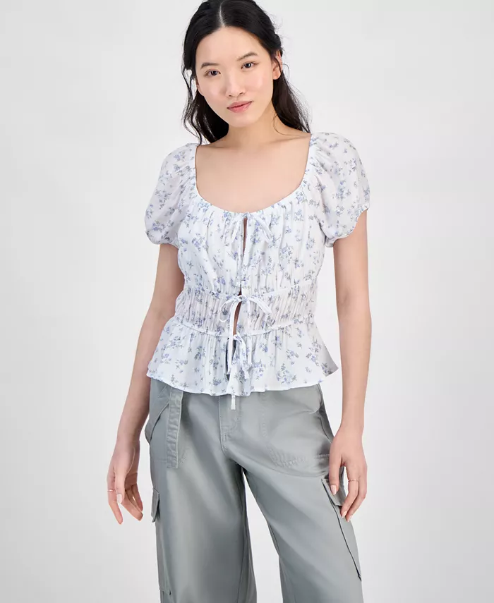 

Женская блузка в крестьянском стиле с завязками и сборками Juniors' Shirred Tie-Front Peasant Top Hippie Rose, белый