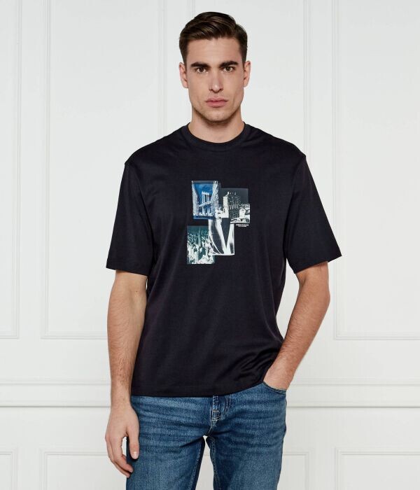 

Футболка мужская Armani Exchange с принтом, черный