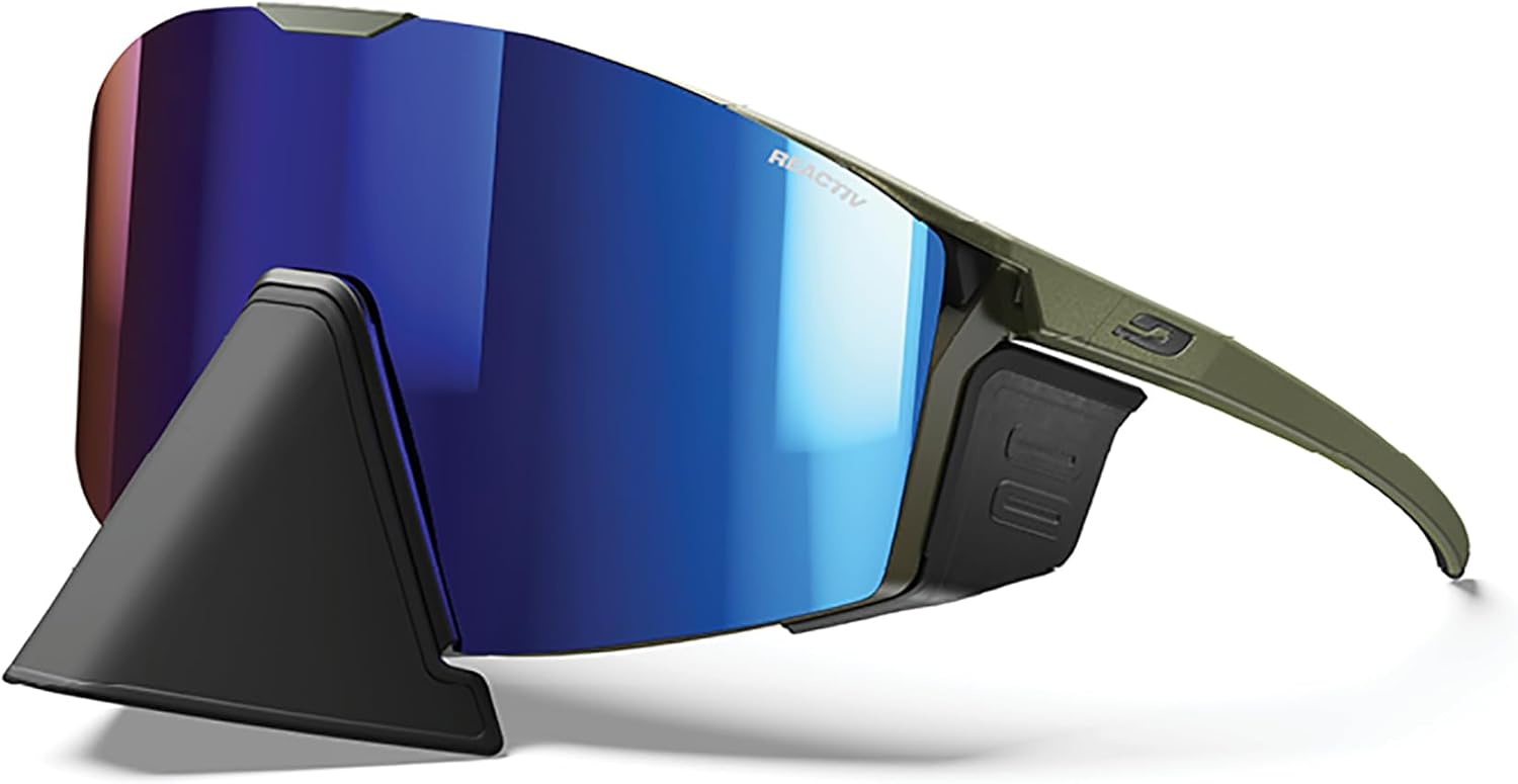 

Очки Julbo Edge Cover Glacier для мужчин и женщин со съемными боковыми и носовыми щитками для походов, защиты от снега и бликов - 100% защита от УФ-излучения, Army / Black Frame - Light Brown W/ Blue Mirror Lens (Reactiv 2-4)