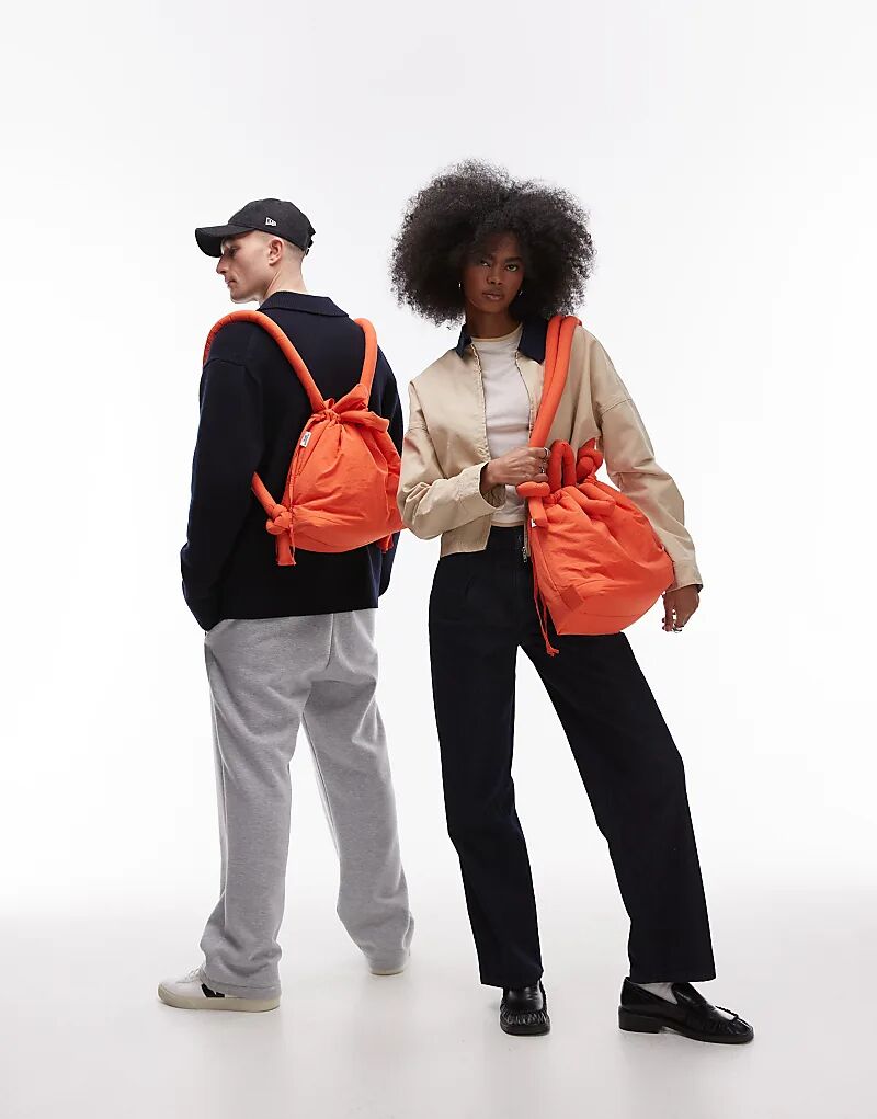 

Сумка-кроссбоди OLEND Ona из мягкого нейлона кораллового цвета