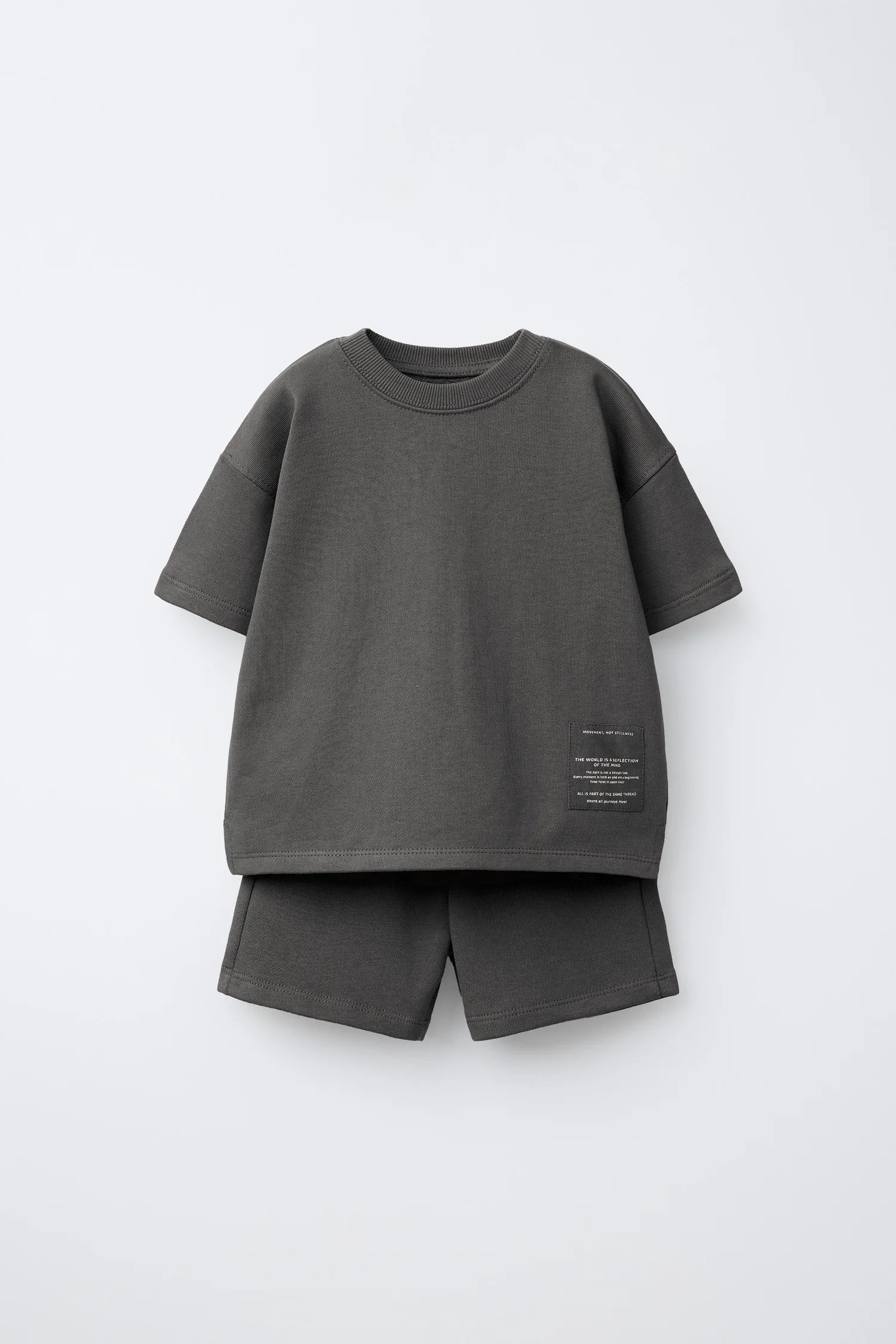 Комплект из спортивной футболки и шорт-бермуд от label Zara, черный