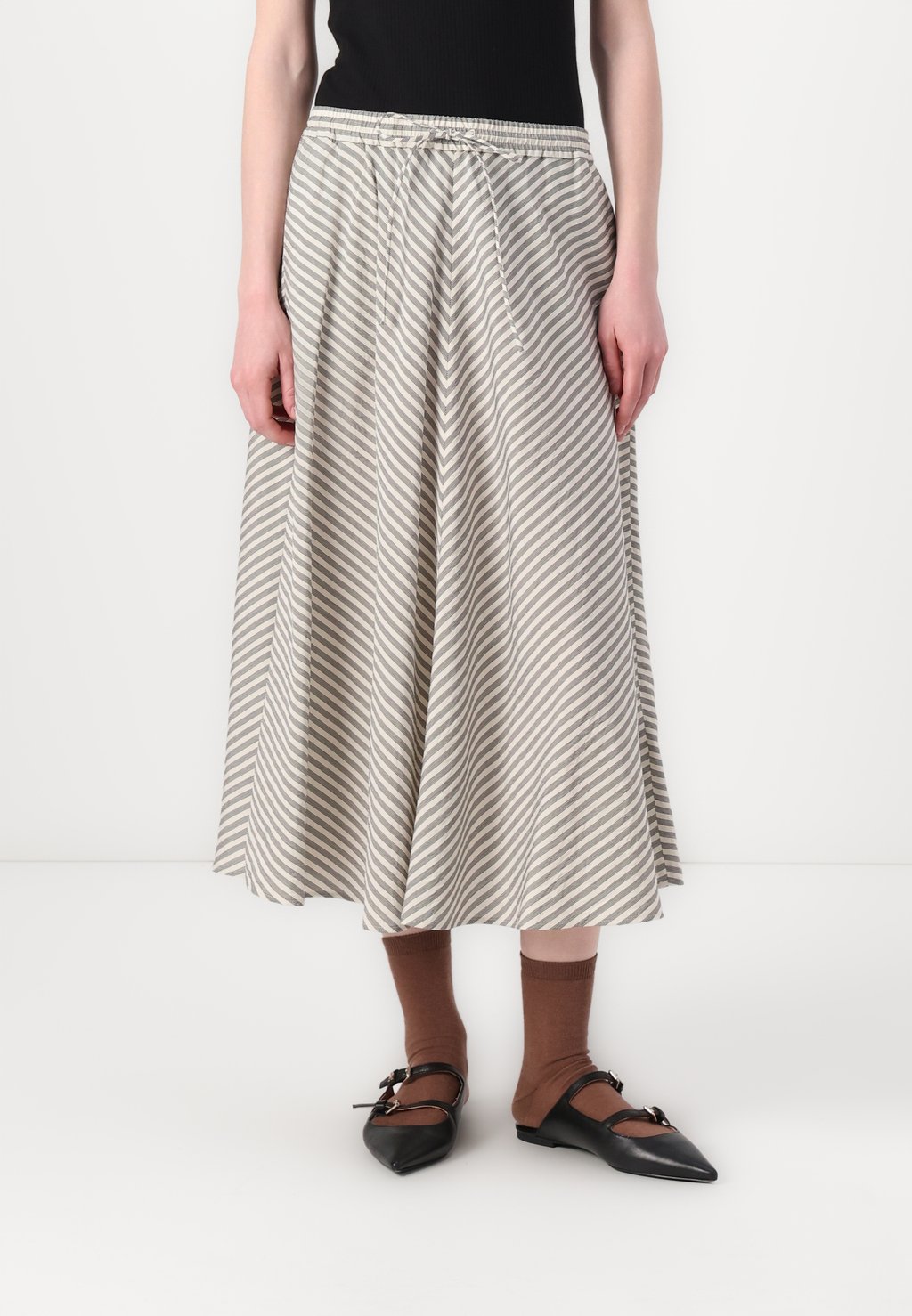 

Юбка А-силуэта CRINKLE MIDI SKIRT Tommy Hilfiger, черный