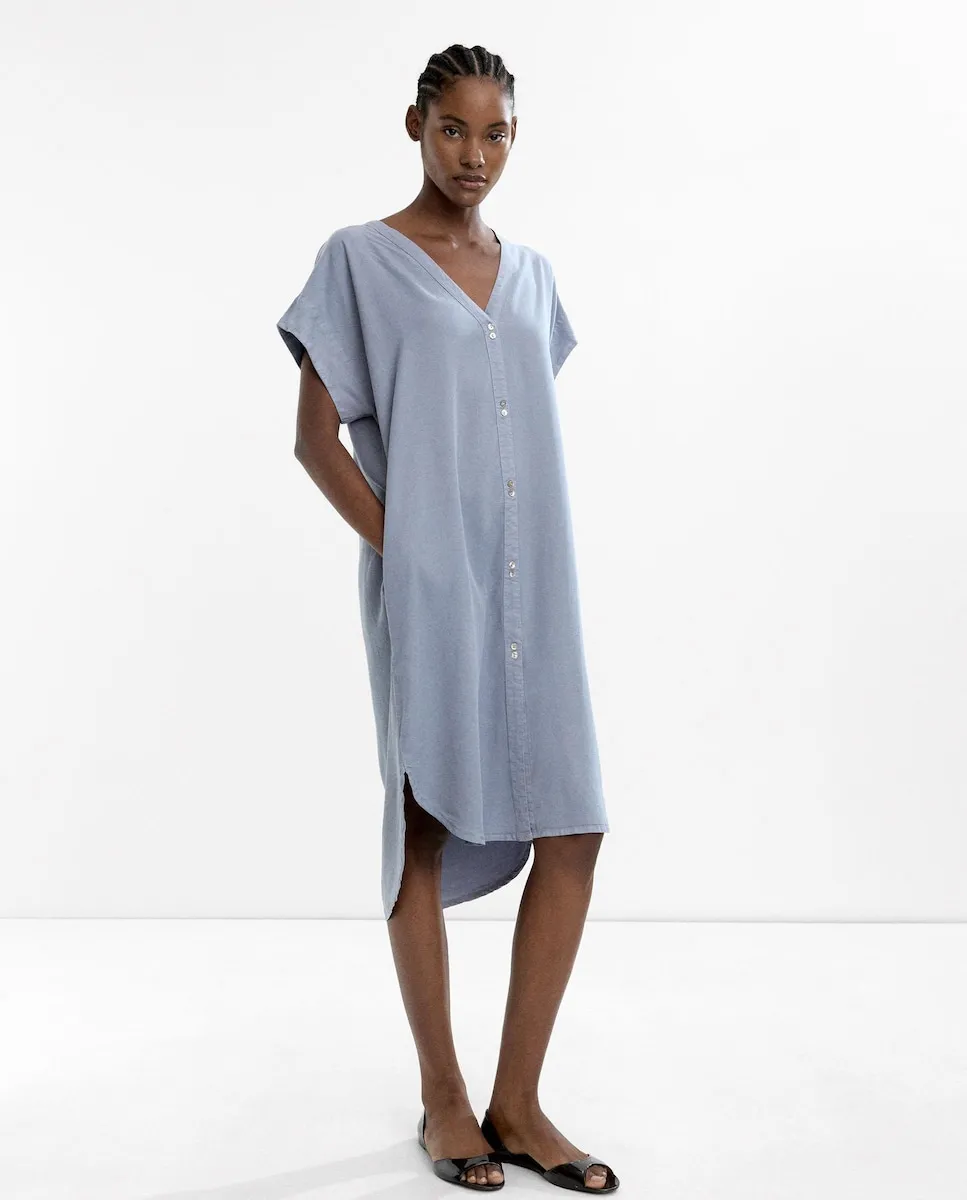 

Короткий рукав миди платье-рубашка в однотонном цвете Parfois, светло-голубой