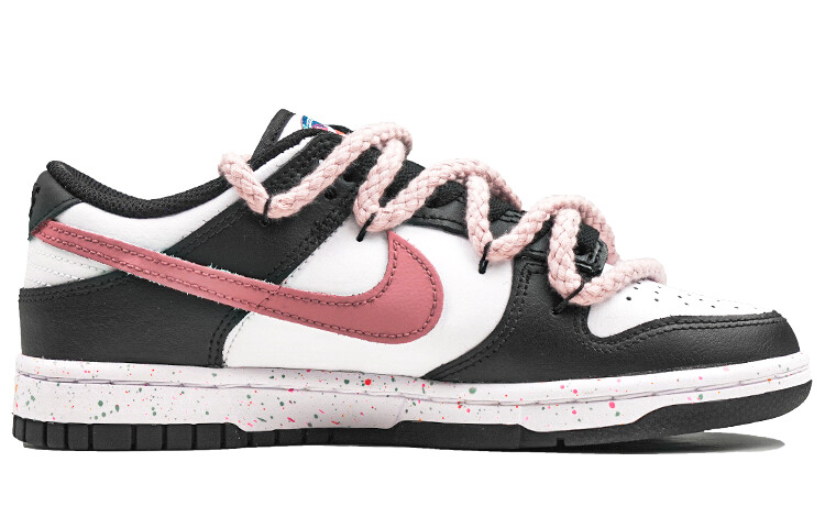 

Кроссовки Nike Dunk Skateboard Shoes Women's Low-Top Pink