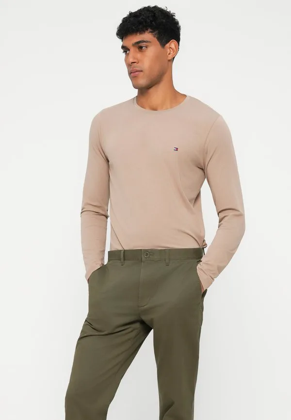Брюки-Чиносы прямого кроя из саржи denton Tommy Hilfiger, Army Green — фото 4