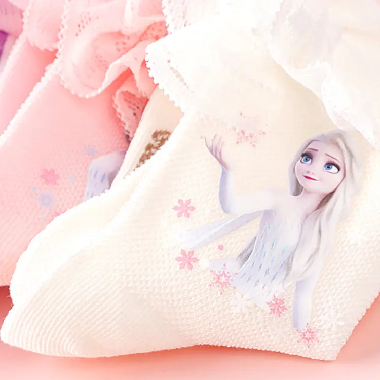 Набор из 4 пар носков Princess Icy Snow для детей 3-7 лет Disney, 4 Pack (Icy Snow Princess) — фото 3