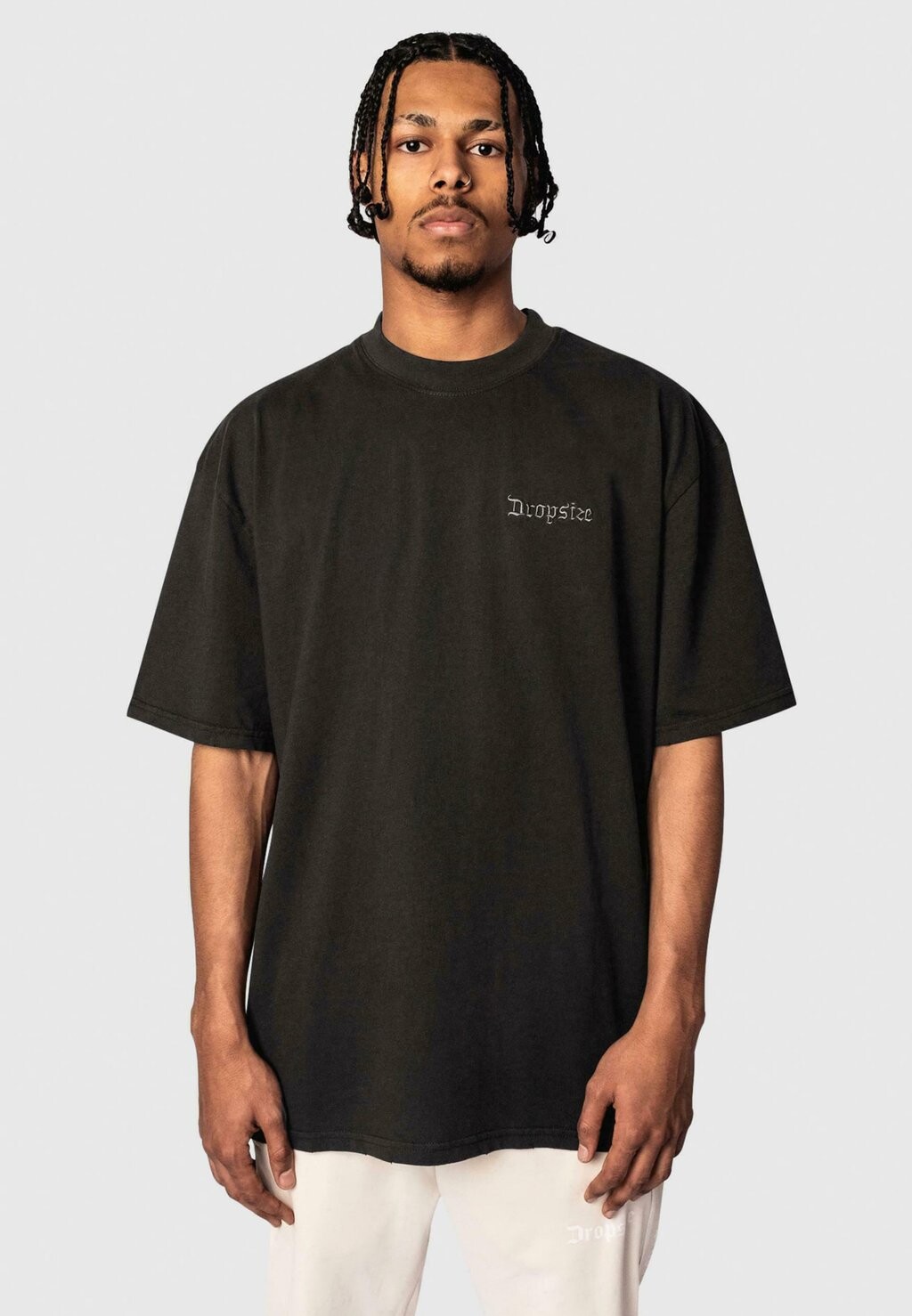 

Базовая футболка Heavy Embo Dropsize, стираная черная