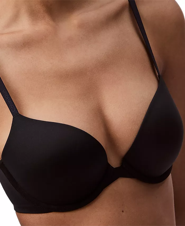 

Женский бюстгальтер с эффектом пуш-ап и глубоким вырезом Perfectly Fit QF7315 Calvin Klein, черный