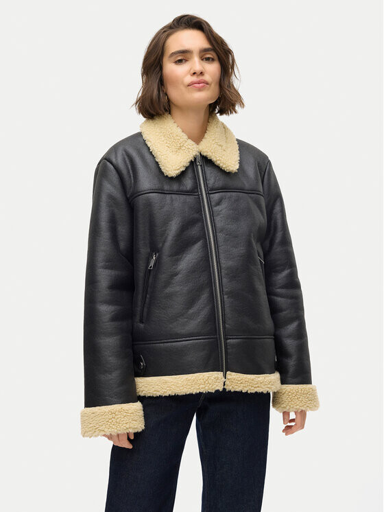 

Куртка из искусственной кожи, стандартного кроя Vero Moda, черный