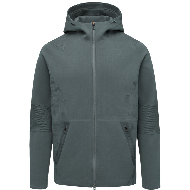 

TRAINING Куртка мужская Descente, цвет DB-DARK BLUE