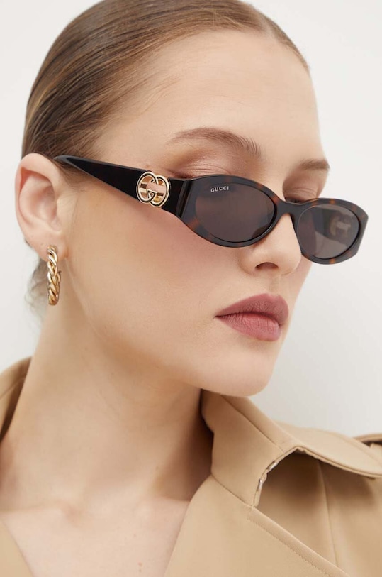 

Солнцезащитные очки Gucci, мультиколор