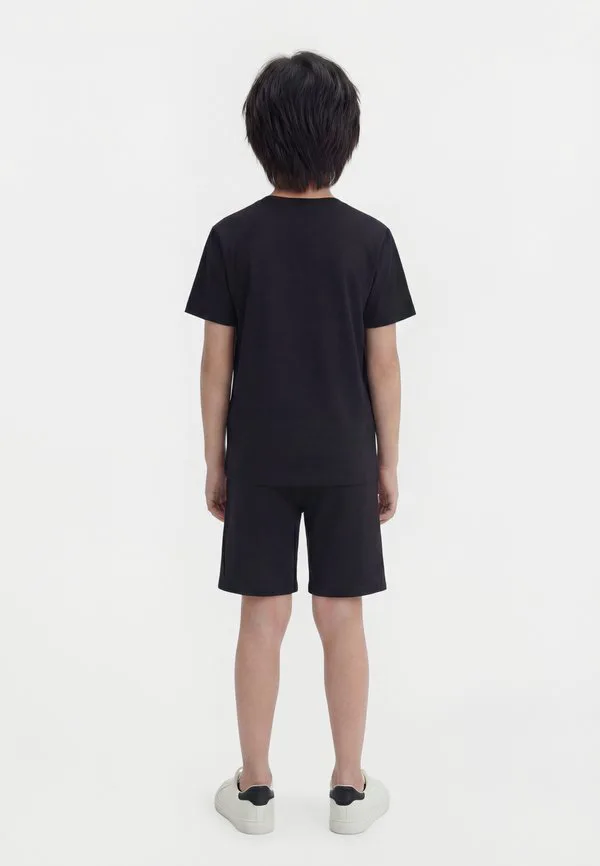 Футболка унисекс с принтом niko fit Dsquared2, Black — фото 2