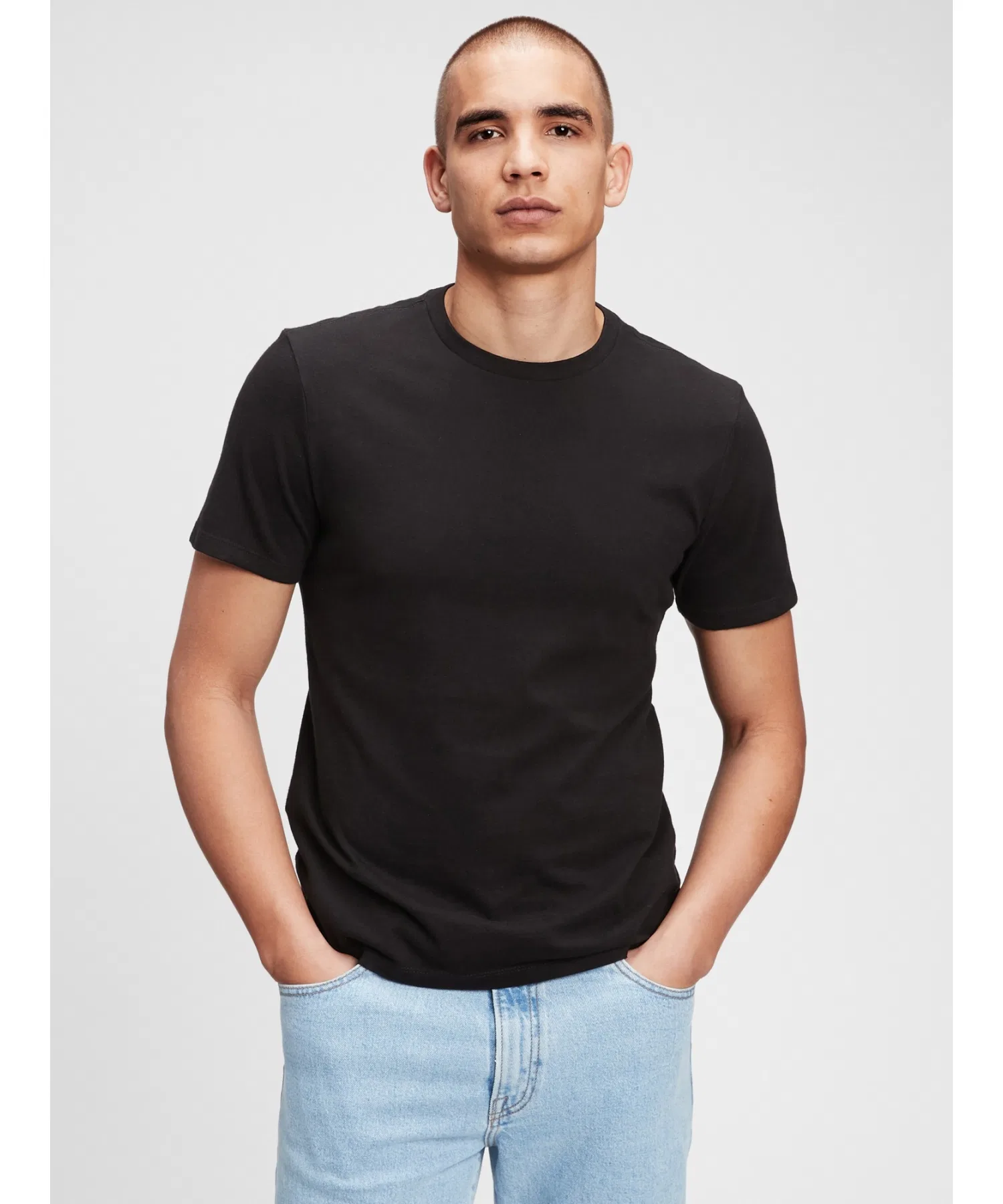 Мужская футболка GAP с круглым вырезом белая — фото 2