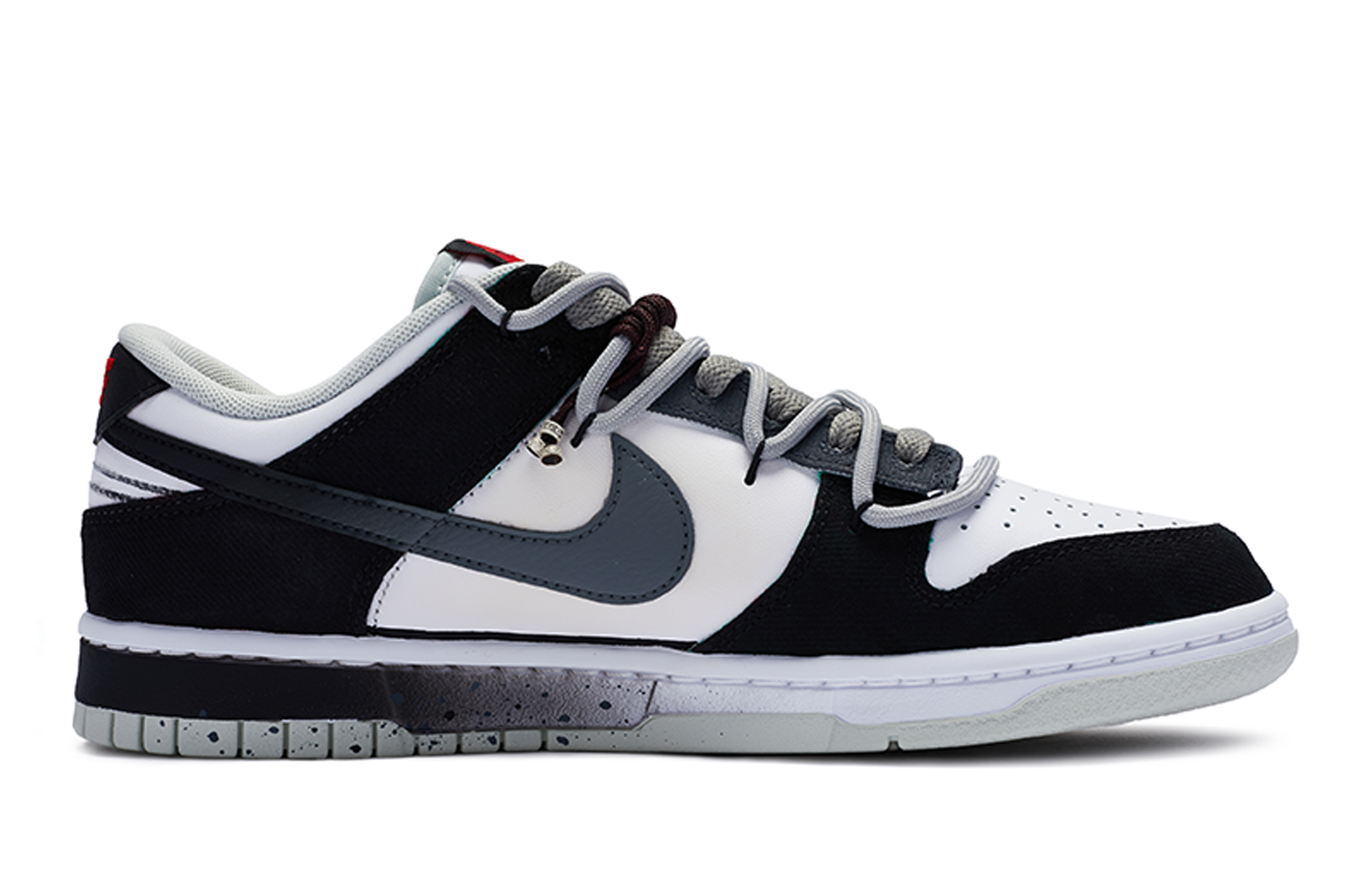 

Кроссовки Nike Dunk Skateboard Shoes Women's Low-Top Gray