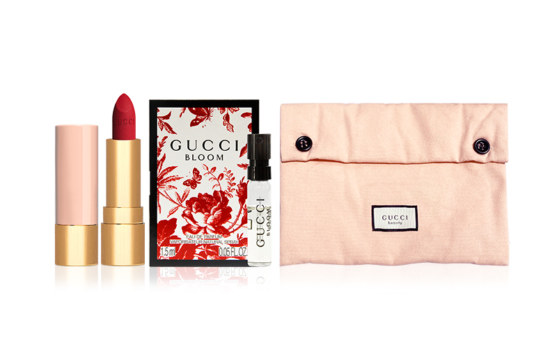 

Набор для макияжа velvet mist легко растушевывается натуральная матовая помада+пробники духов GUCCI