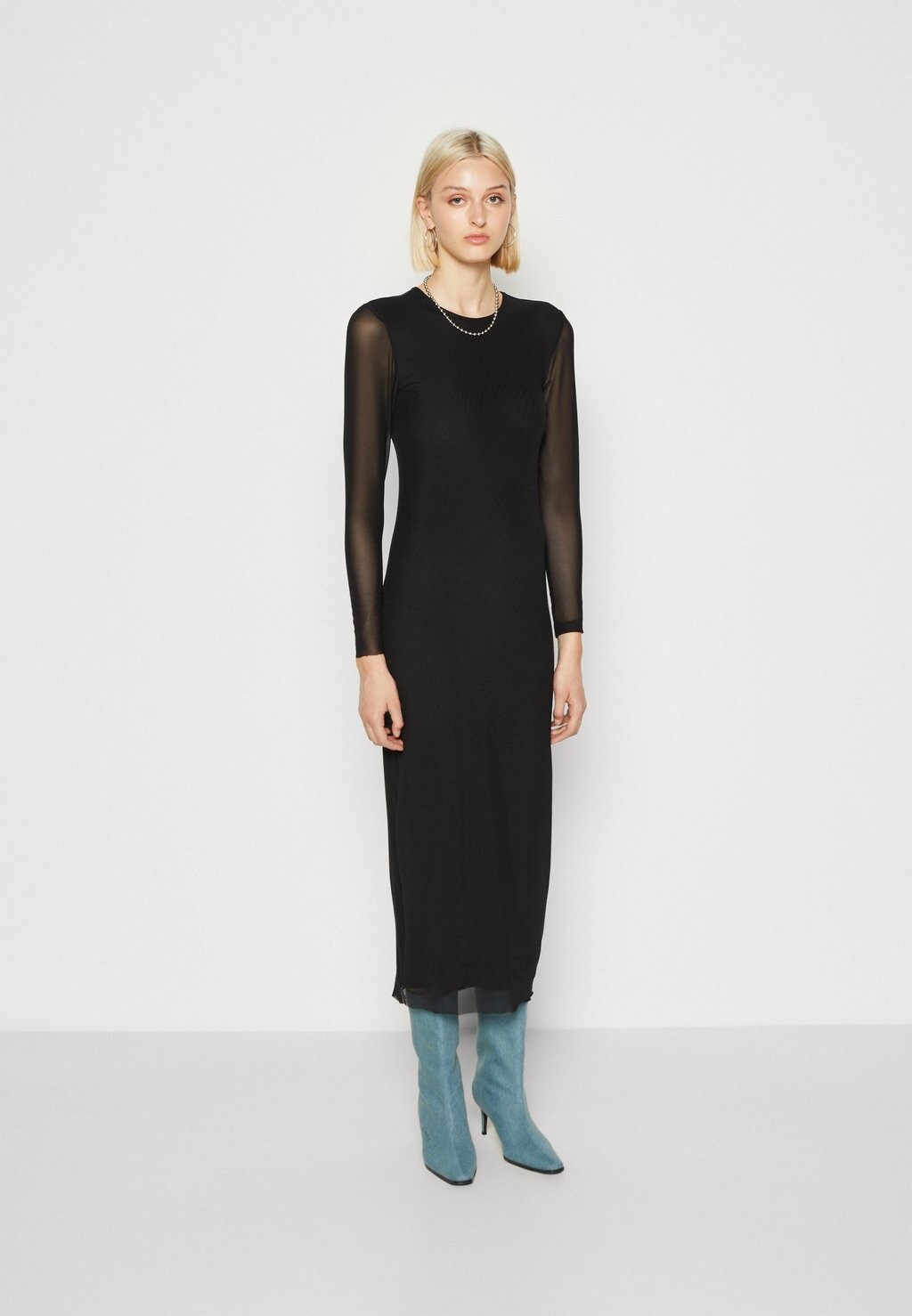 

Платье-футляр Onltina Dress ONLY, черный