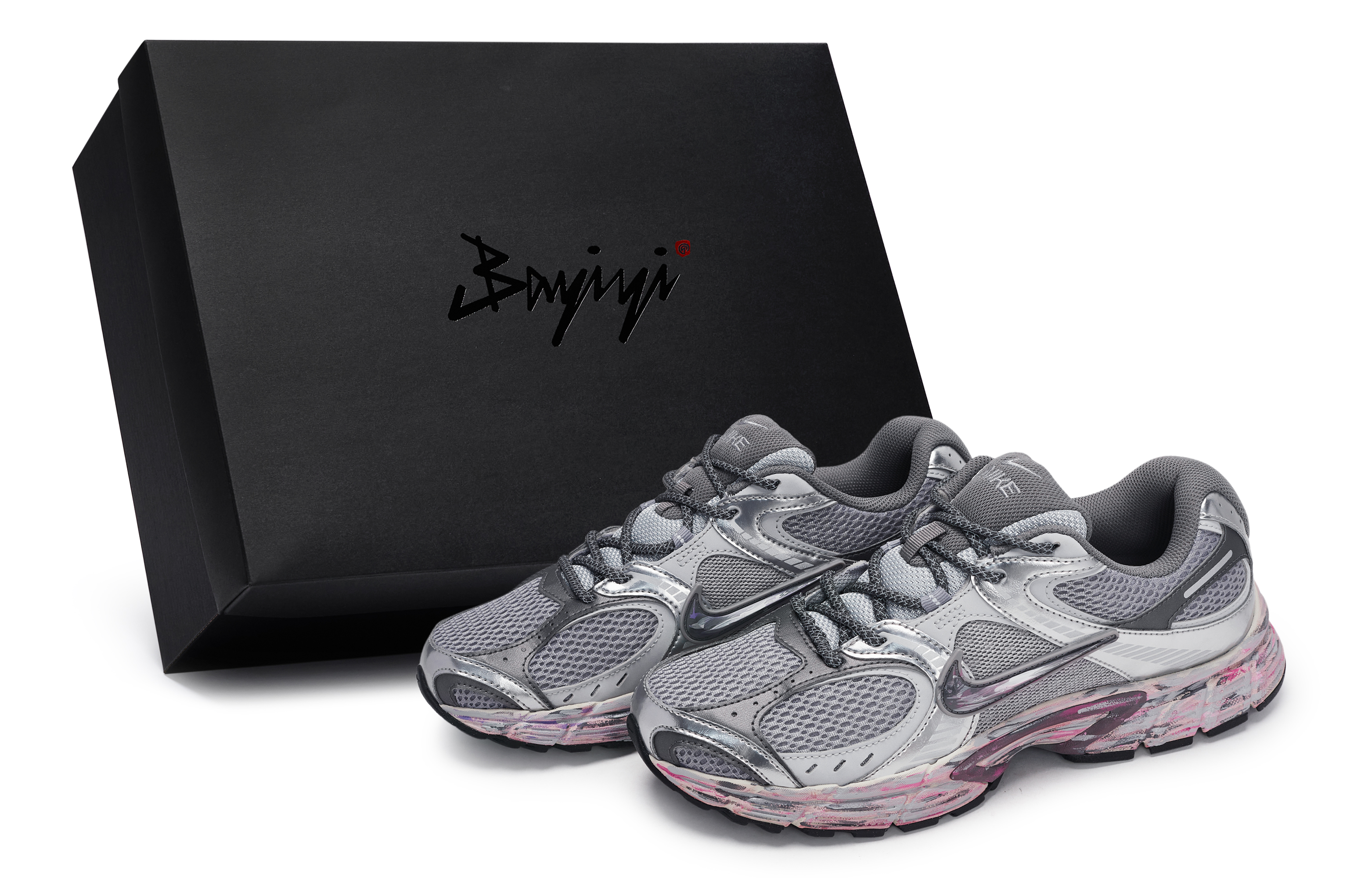 

Nike Кроссовки мужские V5 RNR Low Top, серые, серебристые, розовые, фиолетовые
