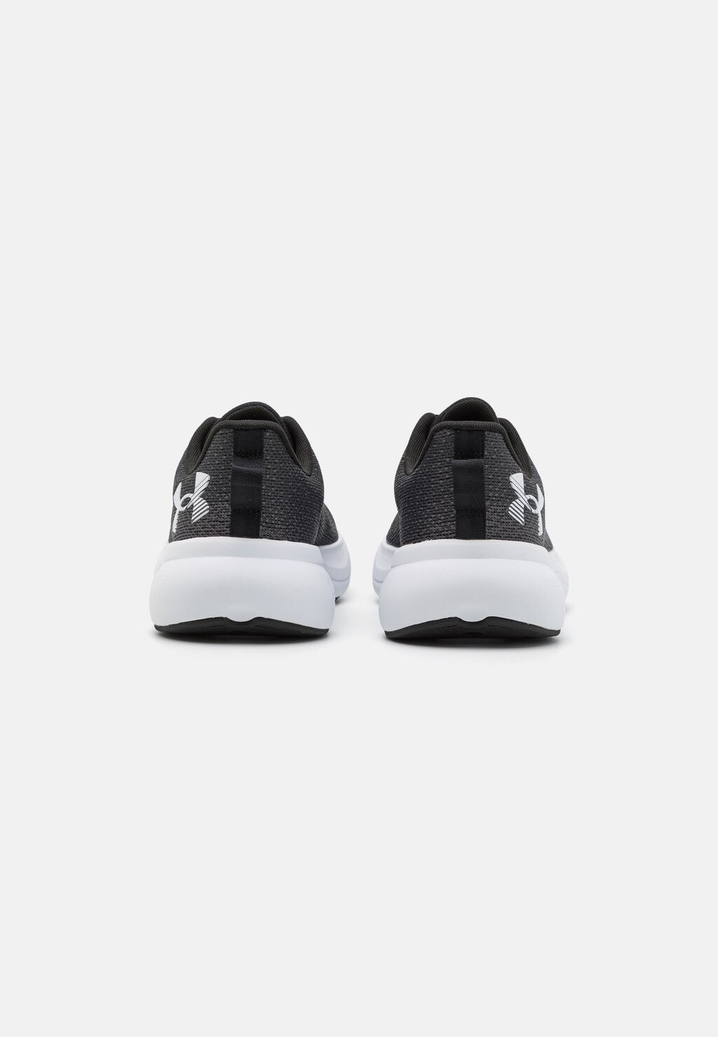 

Кроссовки INFINITE Under Armour, черный