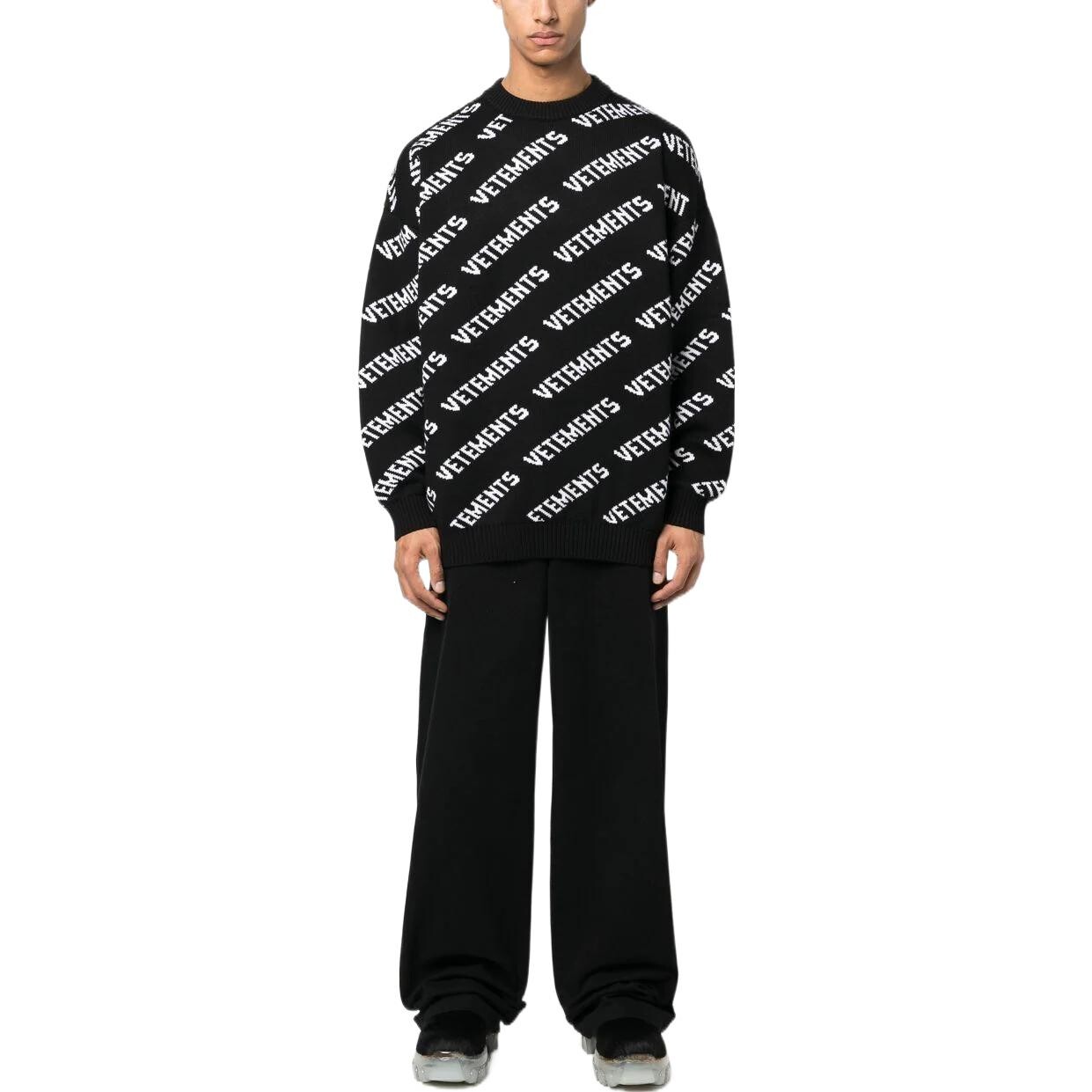 

Свитер мужской черный Vetements, черный