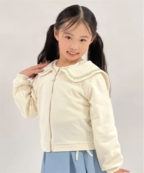 Куртка с вышивкой ягод Axes Femme Kids, длинный рукав, цвет кинари